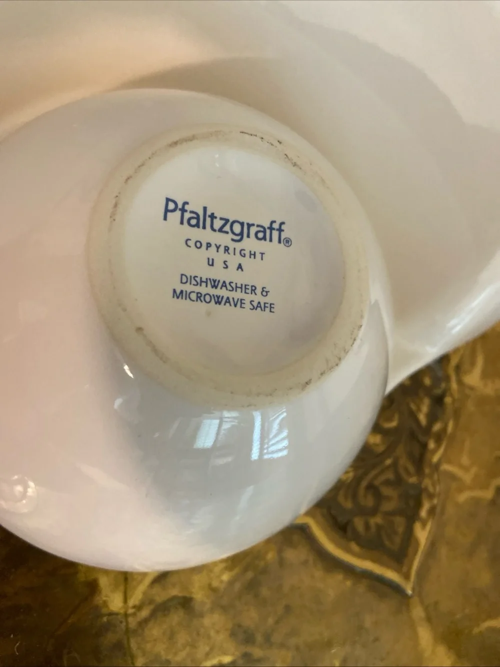 Pfaltzgraff Grapevine White Ceramic Chip and Dip EUC Vintage